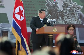 Corea del Norte lanza un misil balístico hacia el mar de Japón