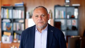 Gobernador de Valparaíso revela detalles de tensa cita con Quiroz por Presupuesto y su advertencia al titular de Hacienda