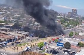 Colisión múltiple termina con un fallecido y un incendio en túnel de Autopista General Velásquez