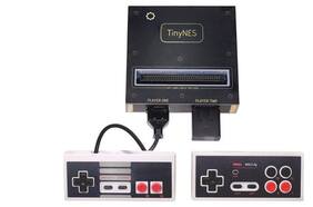TinyNES, la consola “clon” que permite correr los juegos originales de la Nintendo