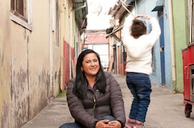 La lucha de la madre de crianza