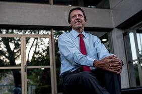 José Pablo Arellano por segunda vuelta: “Soy crítico de ambas candidaturas. No me siento representado”