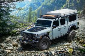 La Jeep Gladiator Farout quiere adueñarse del título de la camioneta más aguerrida