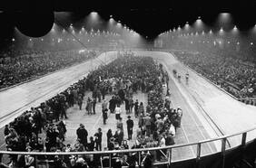 Una noche de terror en París: la trágica historia de la redada del Velódromo