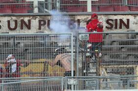 “Daños irreemplazables”: Consejo de Monumentos busca querella por desmanes en el Estadio Nacional