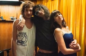 De Charly García y Spinetta a Fabiana Cantilo: quién es quién en la serie de Fito Páez