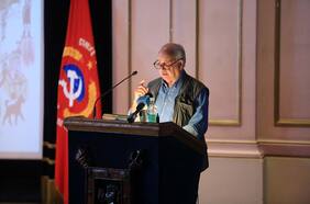 Plebiscito y cumplimiento de las reformas: los ejes que marcará Teillier en su discurso por los 110 años del PC