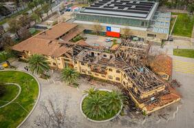 Desde las cenizas: el largo camino de Peñalolén para reconstruir su casa municipal