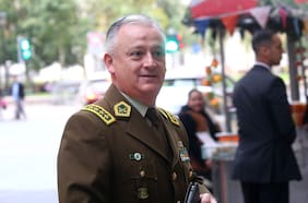 General Araya destaca labor de Carabineros, defiende planes de seguridad y llama a no olvidar a los “Héroes de Arauco”
