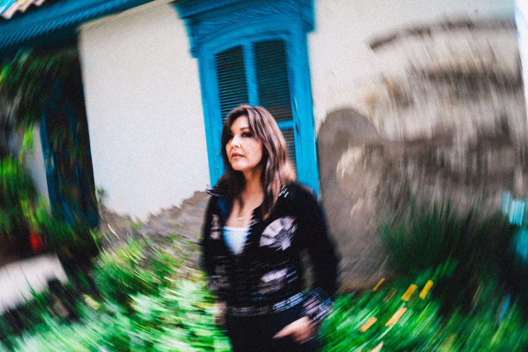 Denisse Malebrán se vuelca a la raíz latinoamericana: “Me hubiese encantado dedicarme a cantar ese tipo de música”