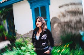 Denisse Malebrán se vuelca a la raíz latinoamericana: “Me hubiese encantado dedicarme a cantar ese tipo de música”
