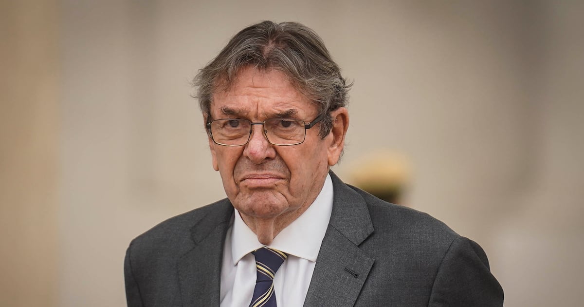 El crudo análisis de Gazmuri sobre la crisis de TVN: “No es sostenible con este modelo, ni en el corto ni mediano plazo”