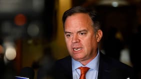 Walker explica transferencia que recibió de Yáber y manifiesta disposición para entregar antecedentes a la Fiscalía