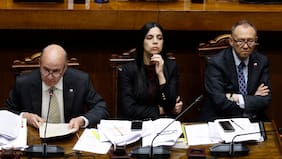 Megarreforma: Donaciones y crédito al empleo parten de inmediato y exención de contribuciones para adultos mayores en enero del 2027