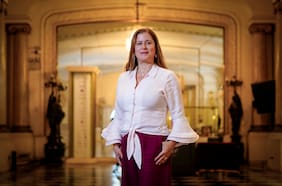 Carmen Gloria Larenas: “Hoy hay más diversidad social en el público del Teatro Municipal”