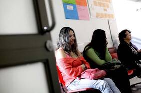 Colegio de Matronas anuncia paro para este jueves