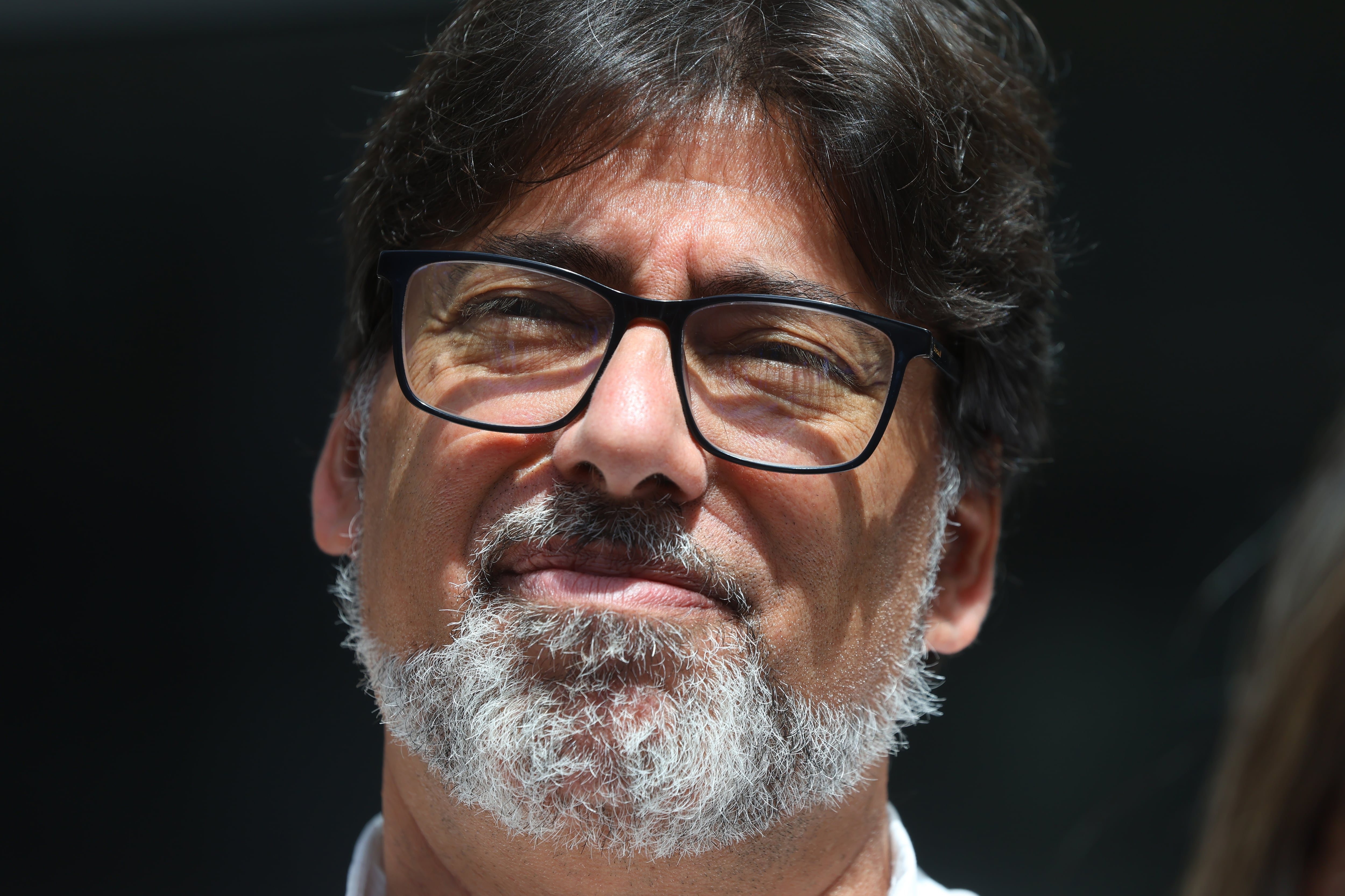 Tribunal autoriza viaje de Daniel Jadue a Iquique para presentar su libro
