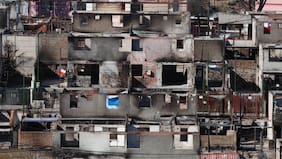 Desde cocinillas defectuosas a demoliciones sin hacer: otros insólitos hallazgos de Contraloría tras megaincendio