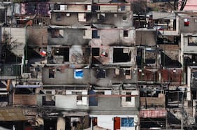 Desde cocinillas defectuosas a demoliciones sin hacer: otros insólitos hallazgos de Contraloría tras megaincendio