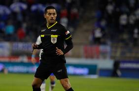 El otro lío de Francisco Gilabert, el polémico árbitro del fútbol chileno