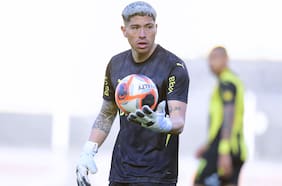 Brayan Cortés no suelta el arco de Peñarol: el Manya se levanta tras su agónica eliminación de Copa Libertadores