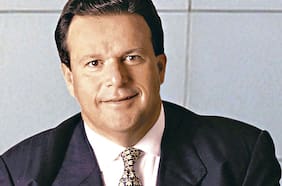 Juan Bilbao vuelve a la carga contra multa por uso de información privilegiada y acusa una “irremontable falacia”