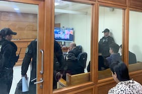 Corte rechaza apelación del gobierno y mantiene libertad de estudiantes formalizados por agresión a ministra Lincolao