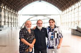 Sol y Lluvia, 45 años de agitación popular: una exposición, un cancionero y un show