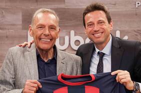 Con cámaras ocultas: sorprenden al presidente de San Lorenzo recibiendo millonaria coima