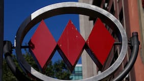 Metro normaliza servicio tras suspensión de una hora por corte de luz en la RM que afectó a más de 350 mil clientes