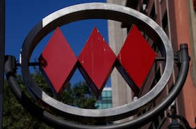 Metro normaliza servicio tras suspensión de una hora por corte de luz en la RM que afectó a más de 350 mil clientes