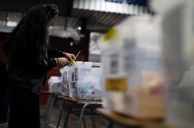 ¿Cuál es la multa por no asistir como vocal de mesa en el Plebiscito 2023?