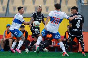 Con la U mirando con atención: todo lo que se juegan Colo Colo y la UC en el Clásico 186