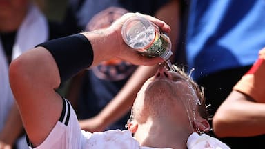El calor de París pasa la cuenta en Roland Garros: “Lo he pasado mal, había momentos en los que ni se respiraba”