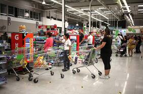 Volatilidad en la inflación: economistas prevén un IPC negativo en junio y un fuerte alza en julio