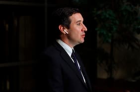 Presidente de la UDI defiende gabinete de Kast ante crítica de Pablo Longueira