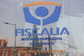 Profesora en estado grave tras sufrir violento ataque de un alumno en Trehuaco: estudiante le pegó con un escobillón