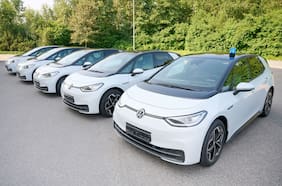 La policía alemana ordena 215 unidades del hatchback eléctrico Volkswagen ID.3