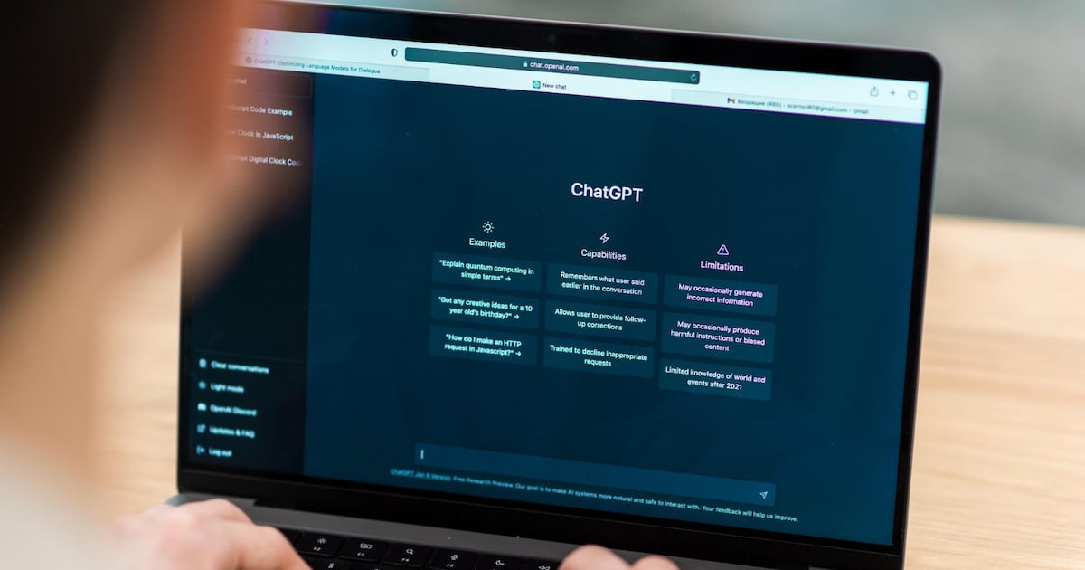 El Espectro en la Máquina:Cómo la IA se Convirtió en el Oráculo de Nuestros Duelos y Proyecta el Futuro del Recuerdo