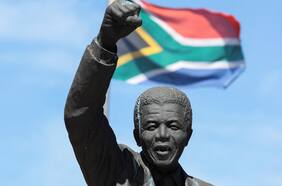 A 10 años de la muerte de Mandela, los sudafricanos entre nostalgia y críticas