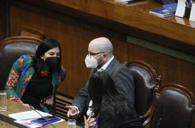 Un diluvio a goteo: oficialismo aumenta presión a La Moneda para impulsar reformas sociales