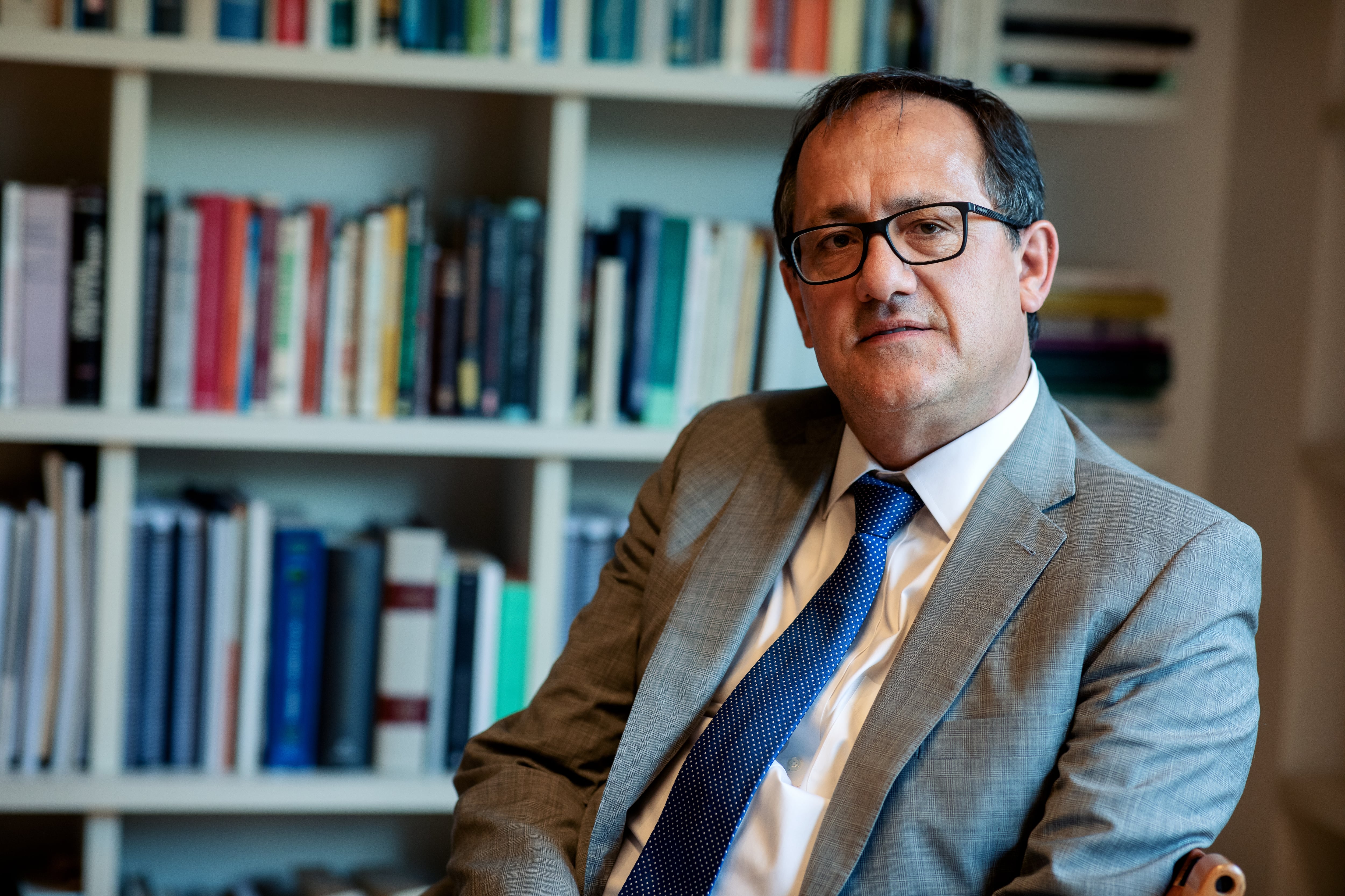 Exministro Harald Beyer y Escuelas Protegidas: "Tengo dudas respecto a la pérdida de gratuidad, me parece un poco complejo"