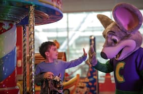 Chuck E. Cheese: juego, pizza y cumple con descuento