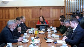 Llamado del PC a la movilización contra Kast profundiza riña en la izquierda sobre qué oposición ser (y qué tan unidos estar)