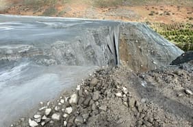 SMA adopta medidas contra Minera Las Cenizas tras escurrimiento de relaves en Cabildo