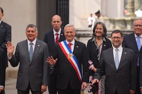 Criteria: Presidente Kast inicia su gobierno con un 46% de aprobación, mientras que un 30% lo desaprueba