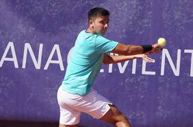 Tomás Barrios avanza a cuartos de final en el Challenger de Sevilla