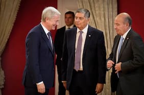 Kast lidera cita con ministros para hacer ajustes finales a reforma de “Reconstrucción Nacional”