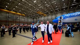 Al ritmo de “Muchachos”: así fue la llegada de Argentina a Buenos Aires tras perder la final del Mundial