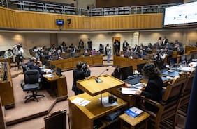 “Glosa republicana”: oficialismo sube presión para reponer fondo para próximo gobierno y Grau se abre a “conversar”